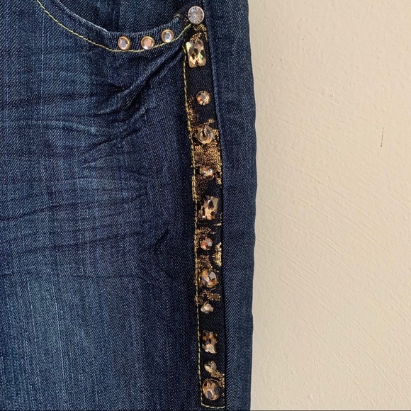 B B Jeans Embellished Detail Denim Jeans - Picture 3 of 7